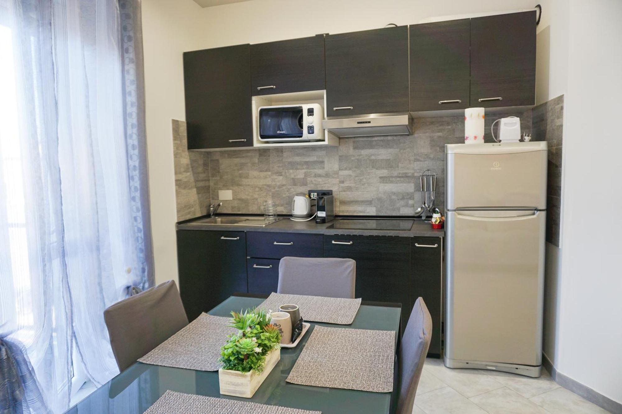 Metro Apartment Turin Exterior foto